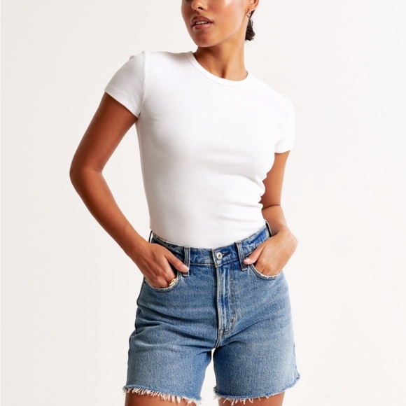 The Dad Short: High Rise - Picture 1 of 3